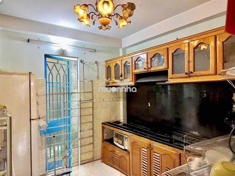 Nhà 4 phòng hẻm 6m phạm văn chí full nội thất
