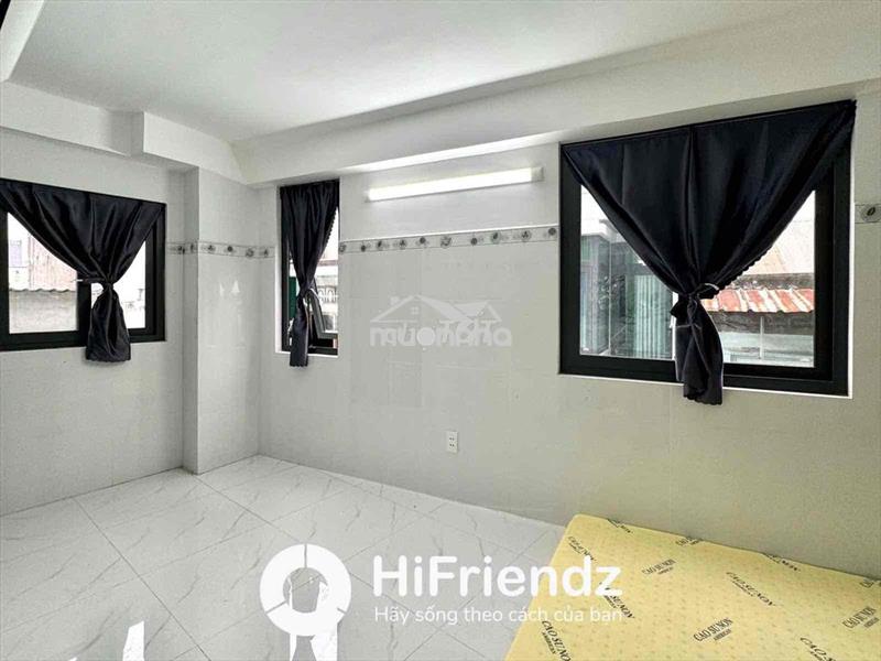 Studio 3 cửa sổ trời siêu thoáng gần cầu chà và - full nội thất