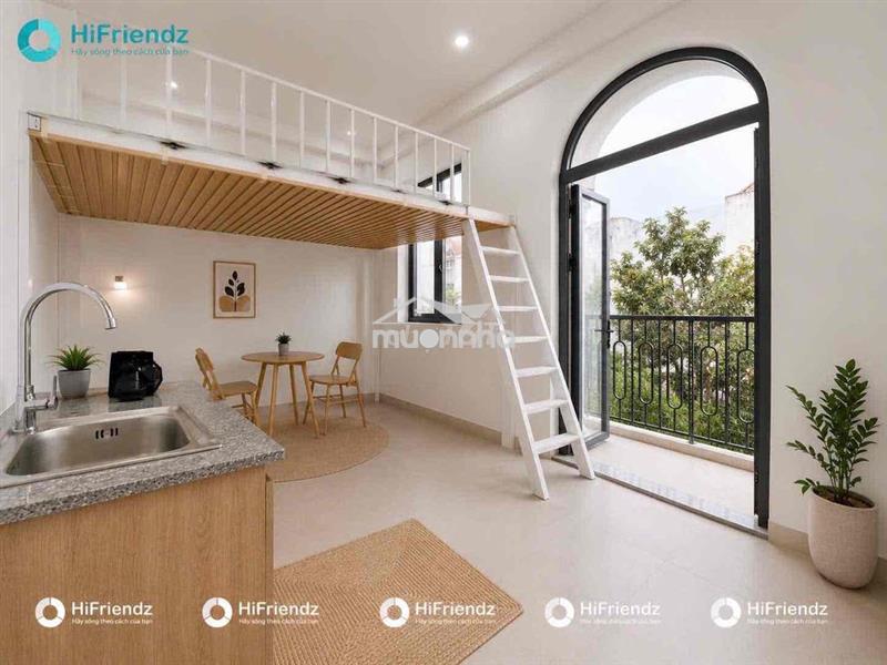 Cho thuê căn hộ mới xây siêu thoáng ngay gần vạn phúc city