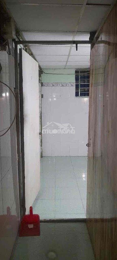 Phòng trọ ngay trung tâm quận 11