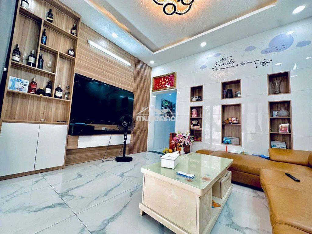 Bán nhà, quang trung gò vấp ,ngang 4m- 50m ,giá : 4.5tỷ - 4