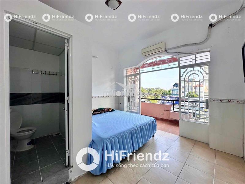 Phòng trọ bancol thoáng giá rẻ gần parc mall q8 - mặt tiền oto giáp q5