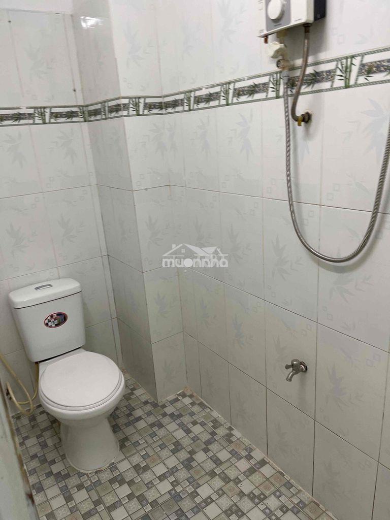 Nhà đẹp cần bán đường tôn đản f4q4 - 4