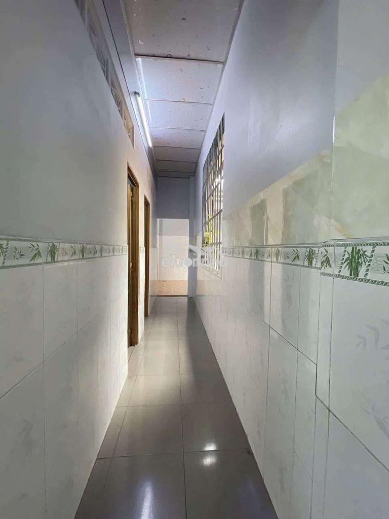 Nhà cấp 4 dy 100m gần ngã ba cây lơn - 4