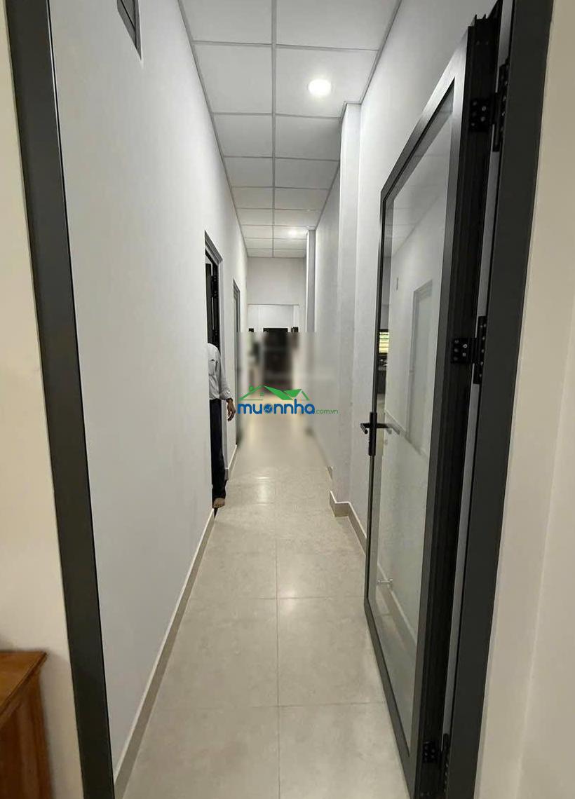 Nhà mới gần sân banh tân xuân 6, dt ngang 4 dài 20, full nội thất - 3