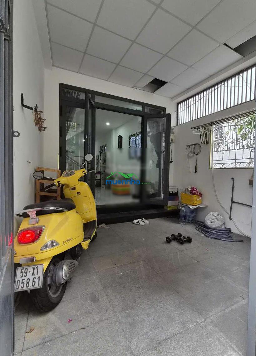 Đi định cư cần bán căn nhà diện tích 44.3 m², diện tích sàn 57.6m² cách quận 1 vài bước chân