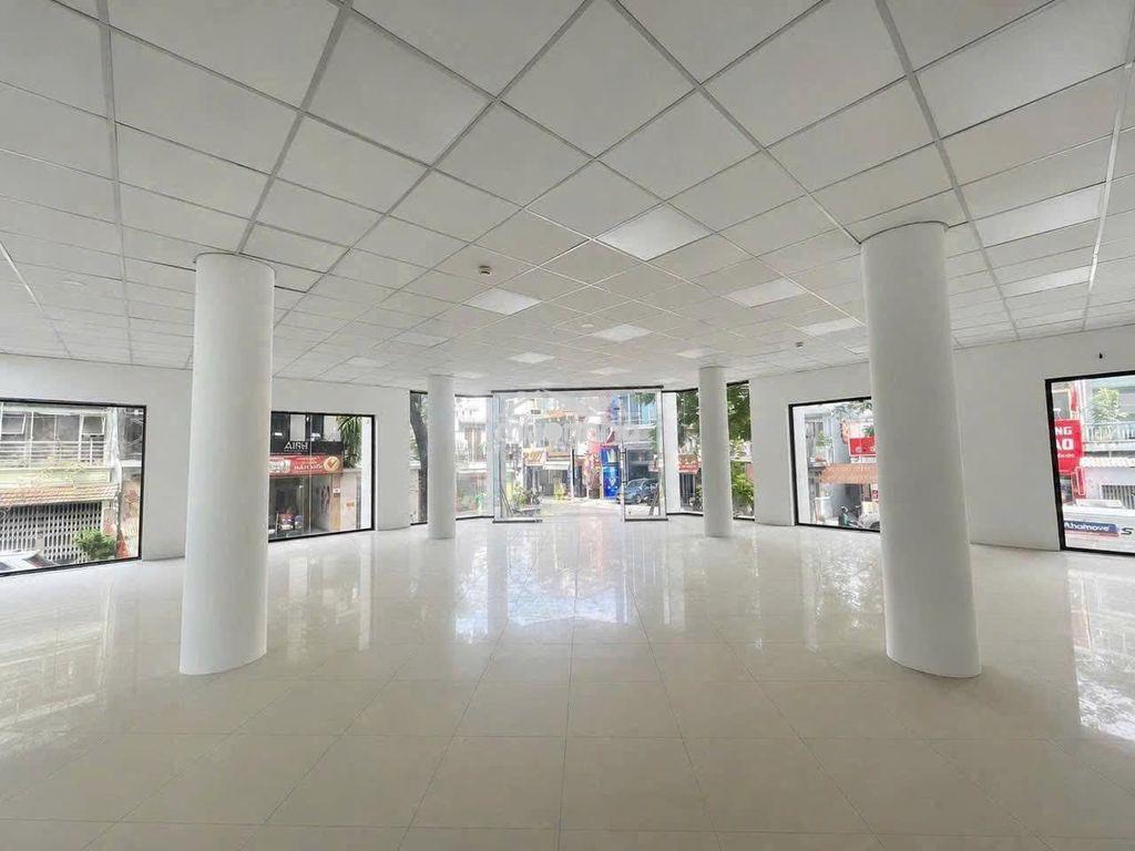 🏢 Cho thuê tòa nhà mặt tiền đường trường sơn dt 8m x 15m quận 10 - 2