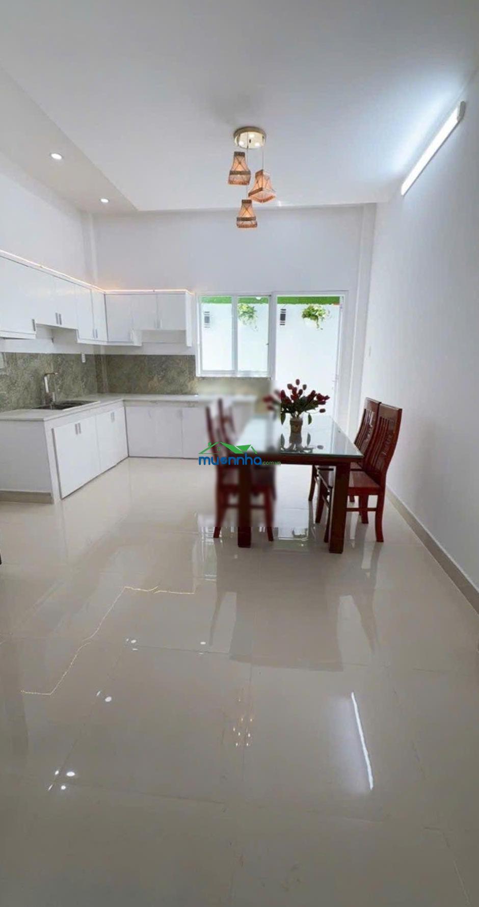 Bán nhà phố đường huỳnh tấn phát, thị trấn nhà bè, hxh 1806, dt: 4m x 16m, giá: 6,9 tỷ