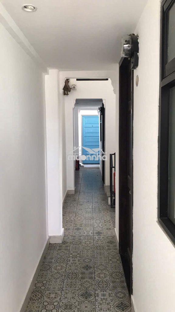 Phòng cao cấp chuyển vào tháng 9, đặt phòng trước giảm 1 triệu tháng 9