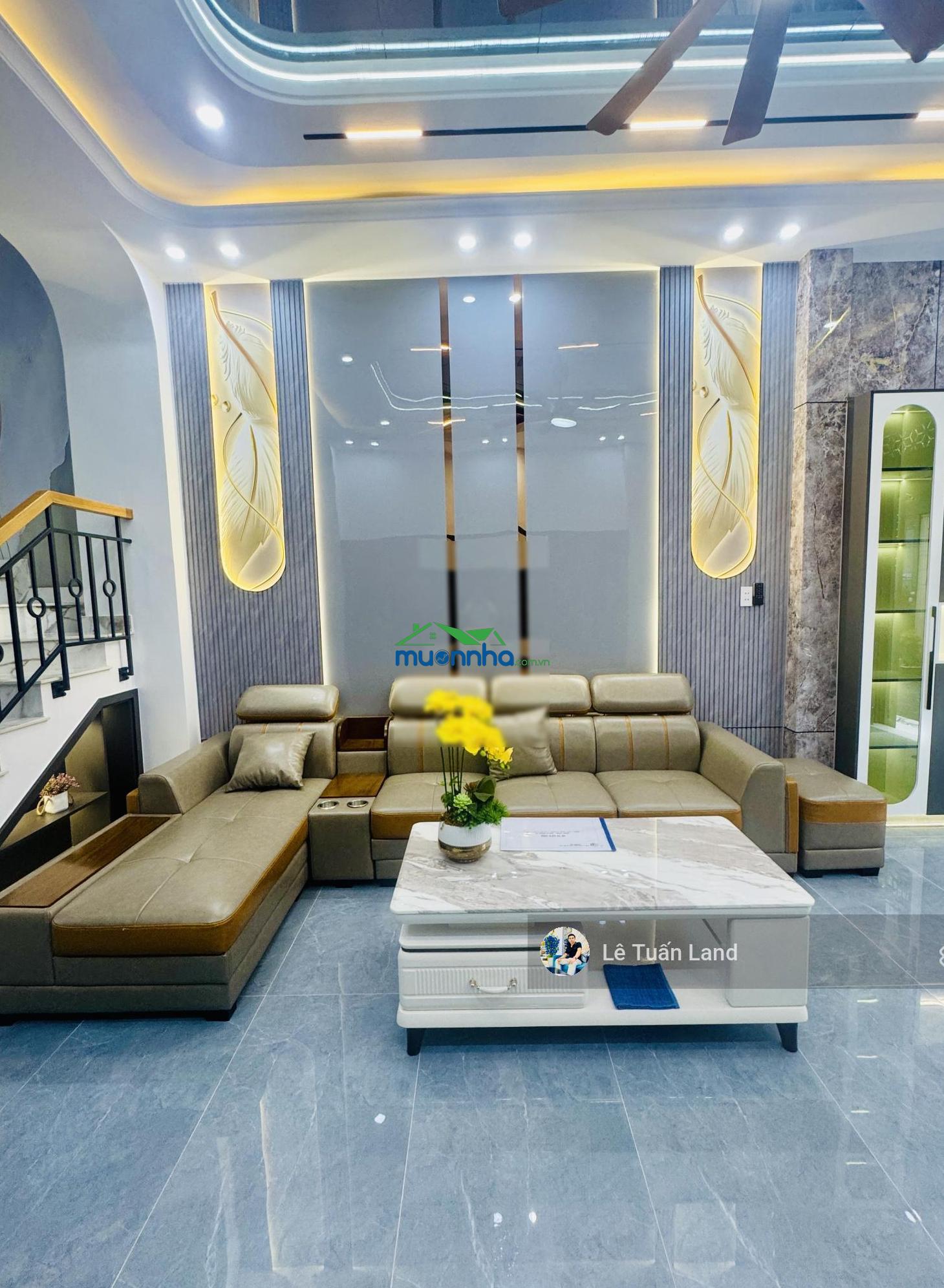 Siêu phẩm lung linh 3 tầng, dt: 80m2 (4m4 x 18m), 4pn, hẻm xe hơi, gần phạm văn bạch, nhỉnh 9 tỷ - 3