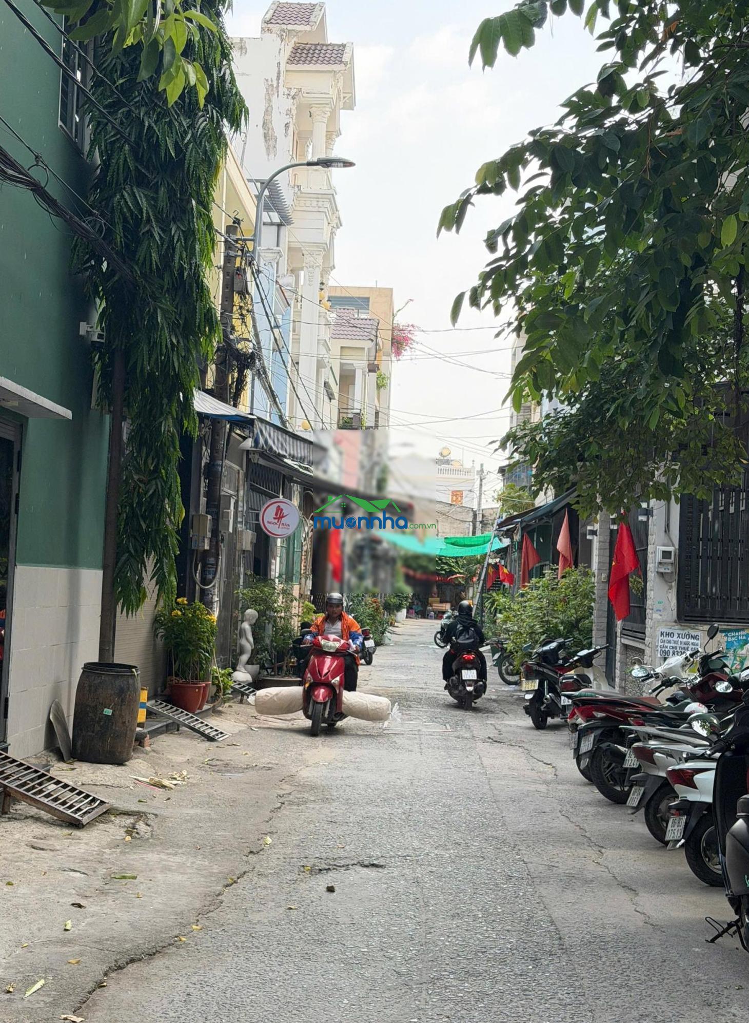 Nhà đường số 8 - phường bình hưng hoà - kế aeon , dt 4 x 14m , giá 5tỷ690 tl , lh 093315839 - 2