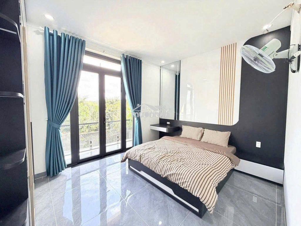 Biệt thự sân vườn - chỉ 1 tỷ hơn - gần chợ thạnh phú -shr full thổ cư - 3