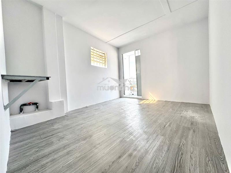 Phòng xây setup mới toanh - ngay iuh