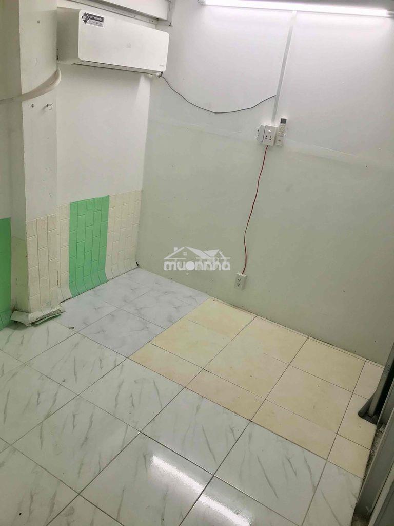 Phòng trọ cho thuê có máy lạnh