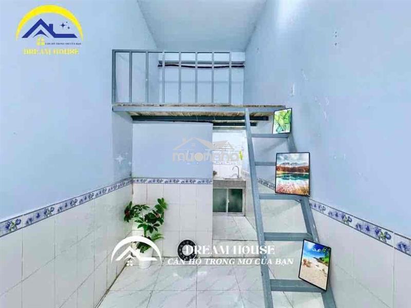 Cho thuê phòng sẵn máy lạnh,gác cao ngay gần aeon mall tân phú
