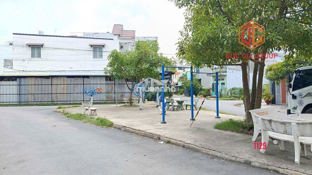 Đất gần khu tái định cư phường bửu hòa sổ hồng 101m2 giá chỉ 2.7 tỷ - 2