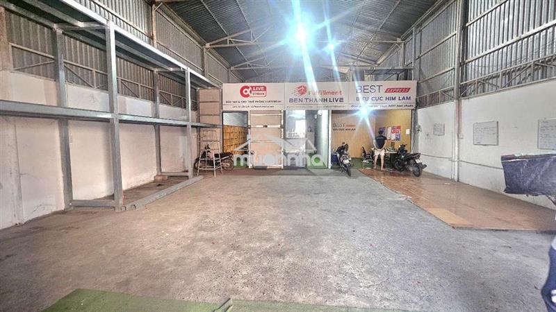 Kho q8, 330m2, 8x20, 1lửng, mặt tiền xe công tận nhà.