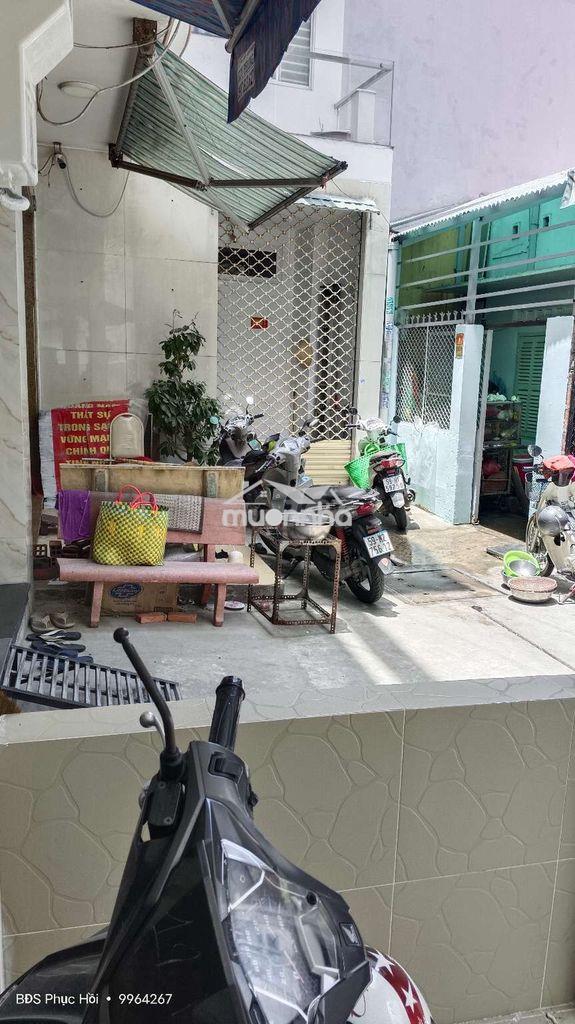 Bán nhà 2 tầng 3pn hxh gần nhà thi đấu phú thọ