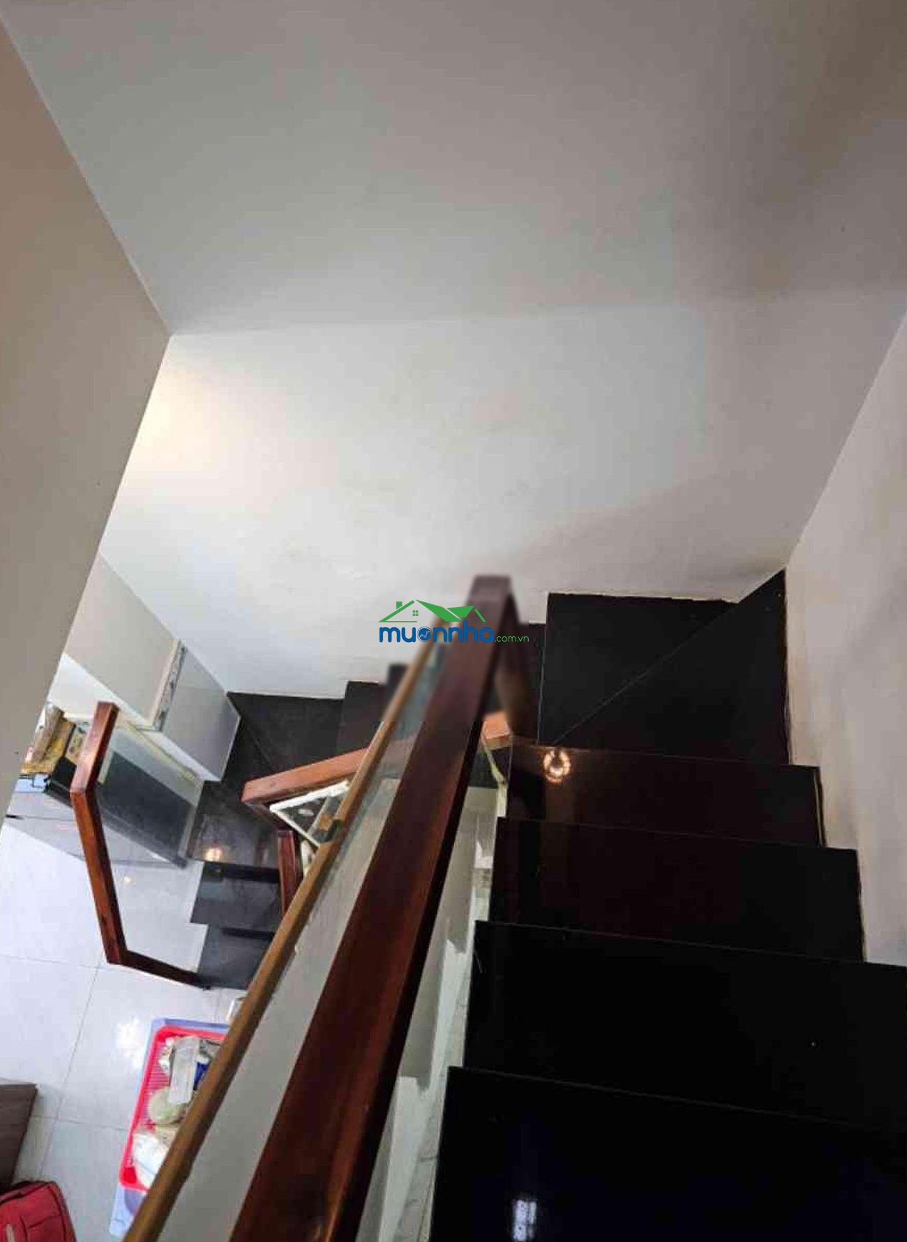 Bán nhà mễ cốc quận 8, 24m², 3 tầng, hẻm rộng thoáng sát mặt tiền, chính chủ nhỉnh 2 tỷ - 2