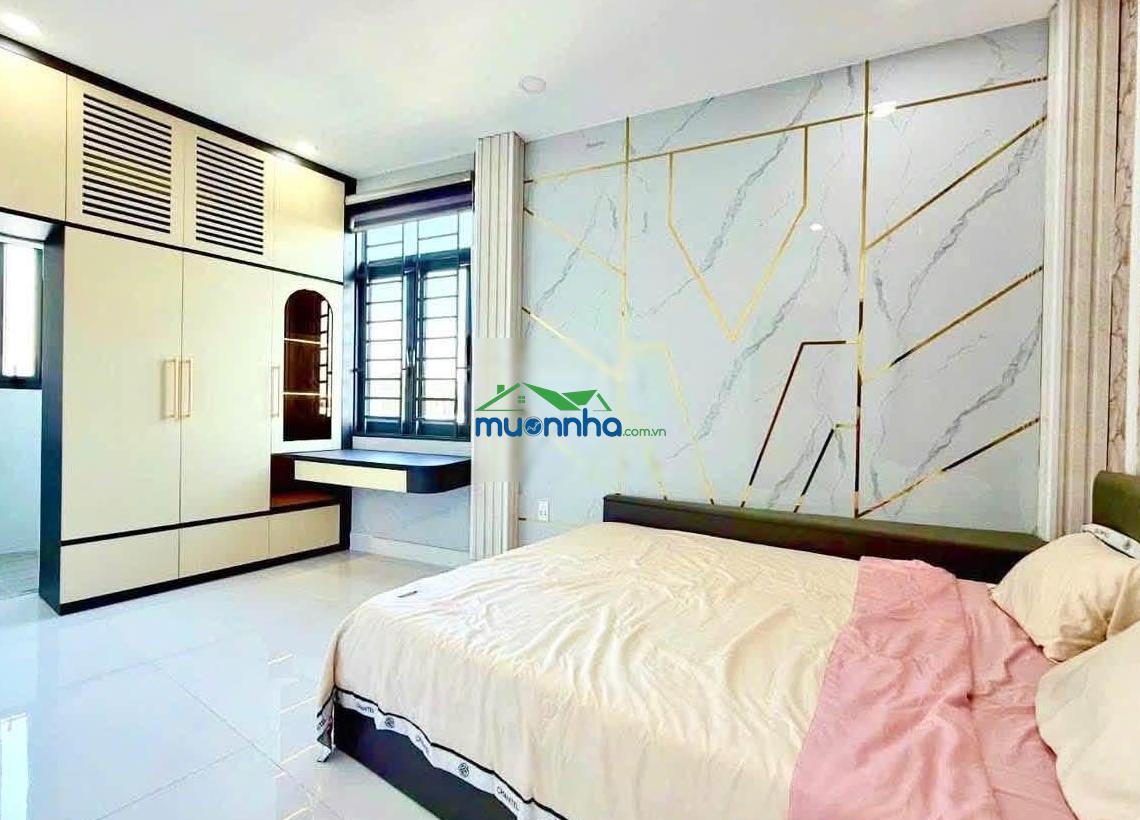 Bán gấp nhà 2129/13 huỳnh tấn phát nhà bè