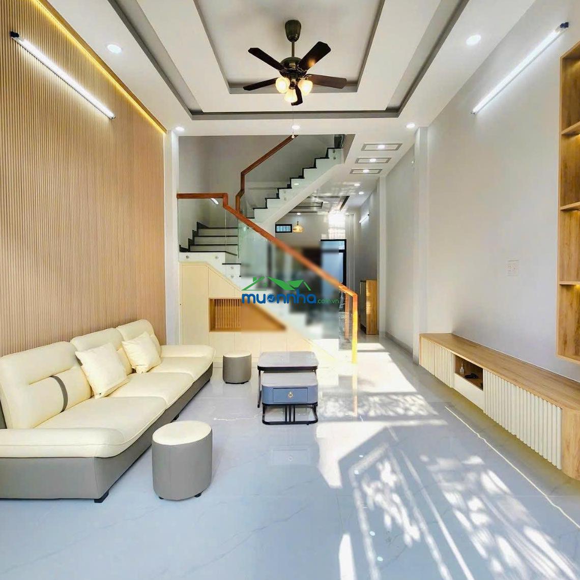 Bán nhà mới 1trệt 2lầu, hẻm 1sẹc đường lò lu q9 giá 6.6tỷ tl- dtich 61m2, sàn 142m2 hoàn công đủ