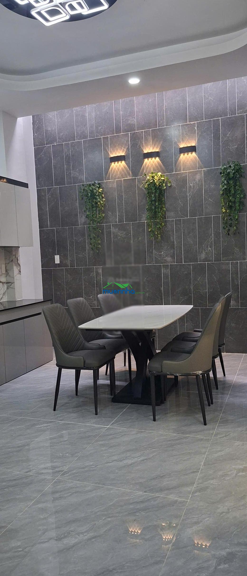 Nhà đẹp 4 tầng, hẻm ô tô đường 385, p.tăng nhơn phú, q.9. giá 7,950 tỷ (5pn, sổ hồng).
