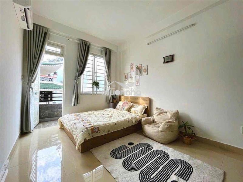 Chốt 4tr5 studio ban công siêu thoáng ngay vòng xoay cống quỳnh