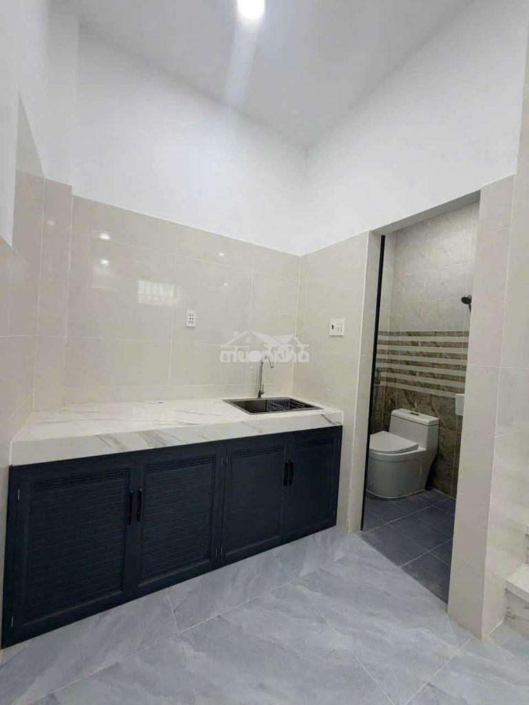 Nhà mới xây, 2pn,1wc, 20m2, hẻm đông dân , nguyễn văn quỳ, quận 7 - 2