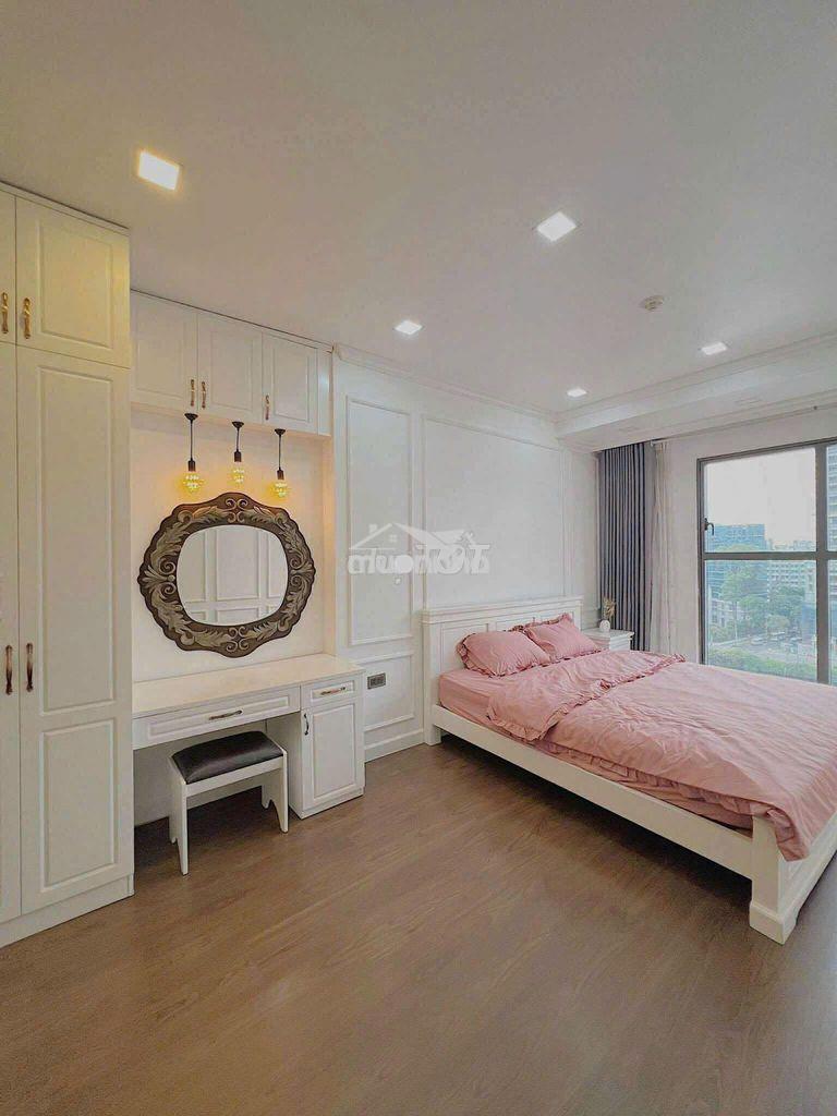 Giá hiếm chỉ 23tr, 2pn 2wc saigon royal quận 4, view bitexco siêu đẹp