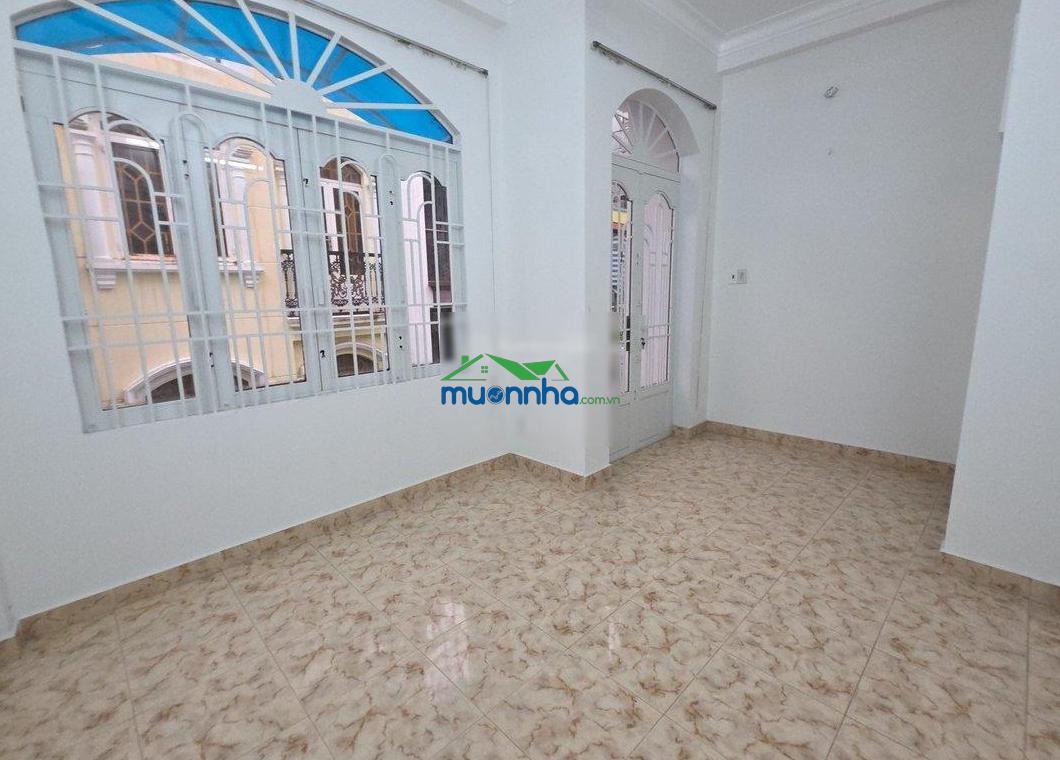 Nhà trần quang diệu quận 3 phố thời trang vip dt 36m2 kết cấu 4 lầu shr bề ngang 5m chỉ 7.95 tỷ