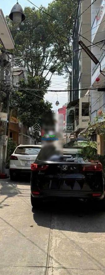 13 tỷ giảm còn 8,5 tỷ. hxh nguyễn tri phương, p8, q10 - 3,7 x 13 - 4 tầng - 2
