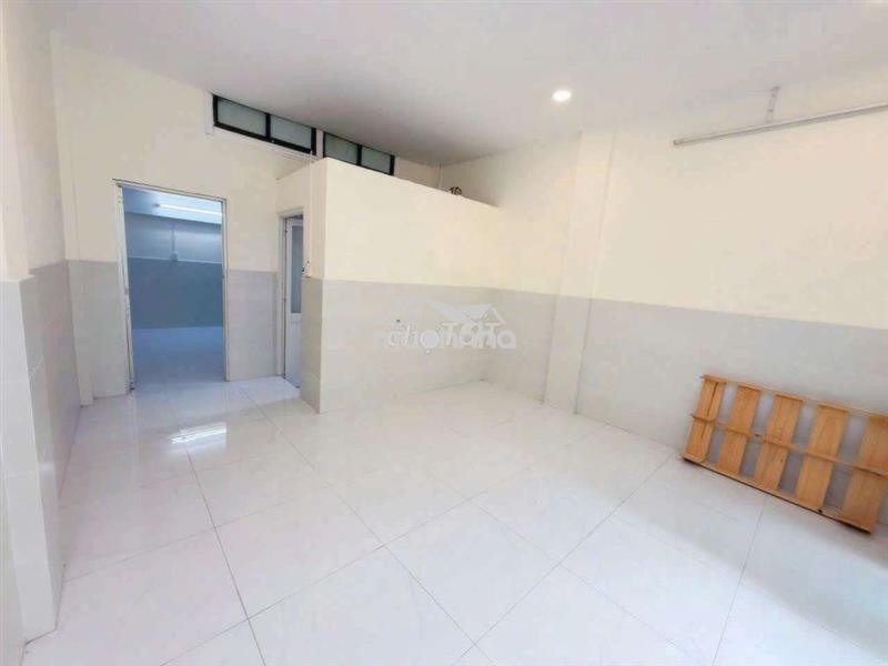 Nhà nguyên căn q3 gần nhà thờ tân định