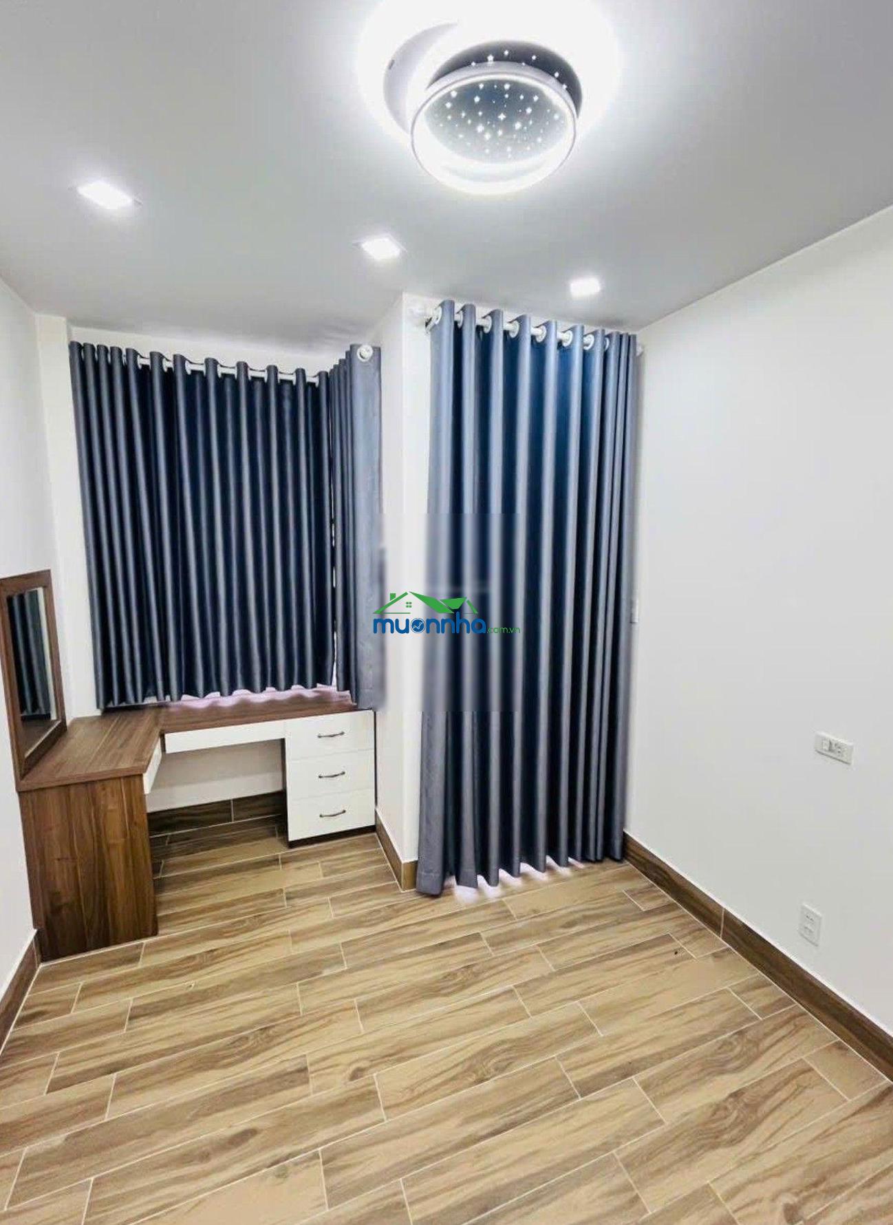 Nhà 2 tầng, 70m2 đất, 4 tỷ 99, hẻm xe hơi đường nguyễn thị thập, không quy hoạch, bán gấp - 2