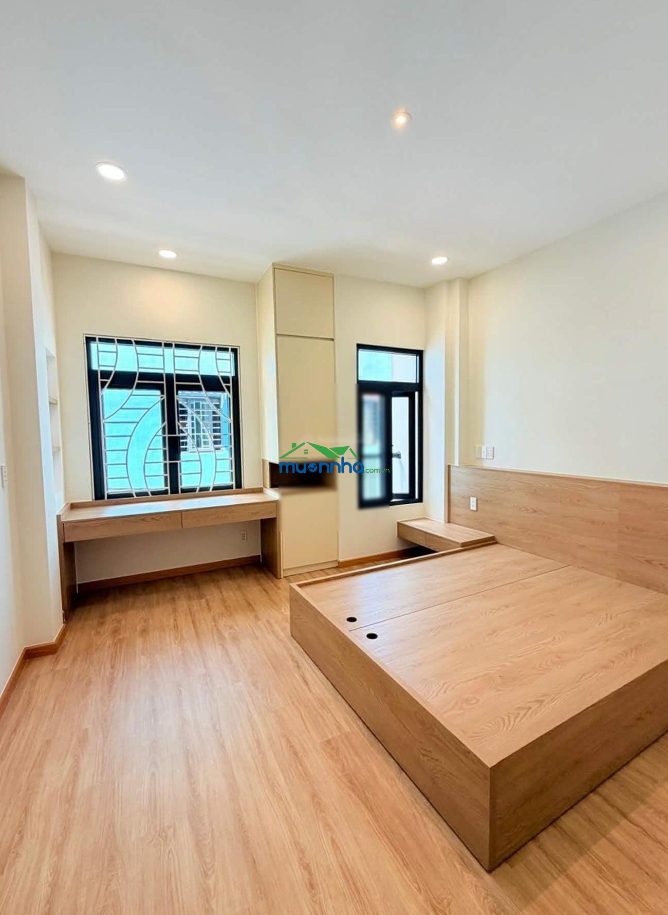 Tân bình giáp quận 10 - nhà mới 4 tầng - full nội thất - chỉ 5.68 tỷ