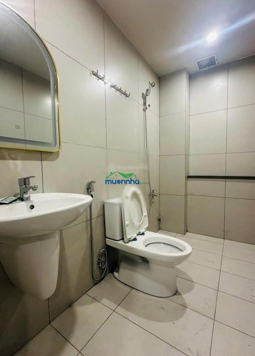 Bán nhà giá chỉ bằng tiền đất, trong khu dân cư phong phú 5. diện tích 4,5x18m, giá chỉ 7,250tỷ - 2