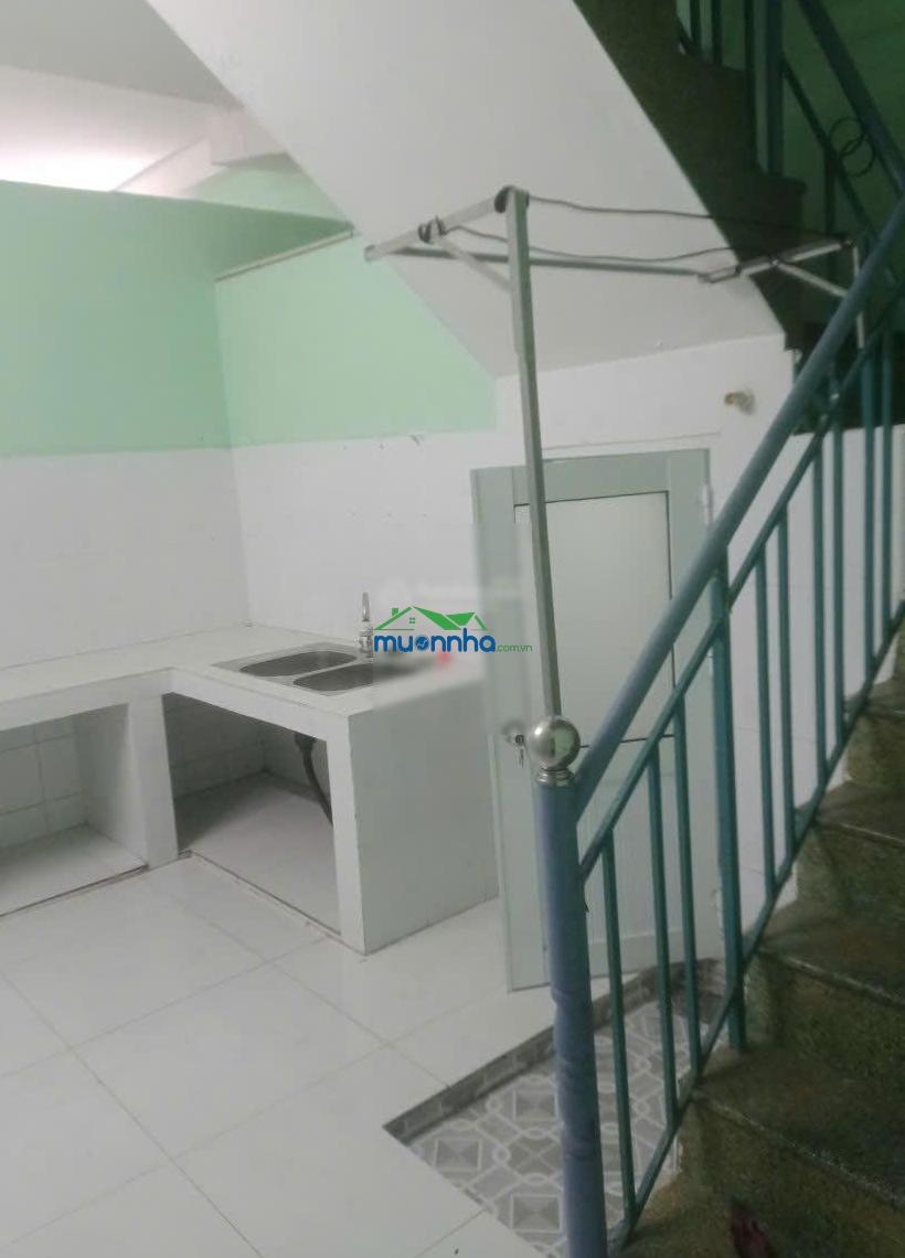 Chủ cần bán gấp nhà 4,1m x 23m xd 1 lầu hẻm thẳng 1 sẹc sát bên nhà thờ thuận phát q7 - 3