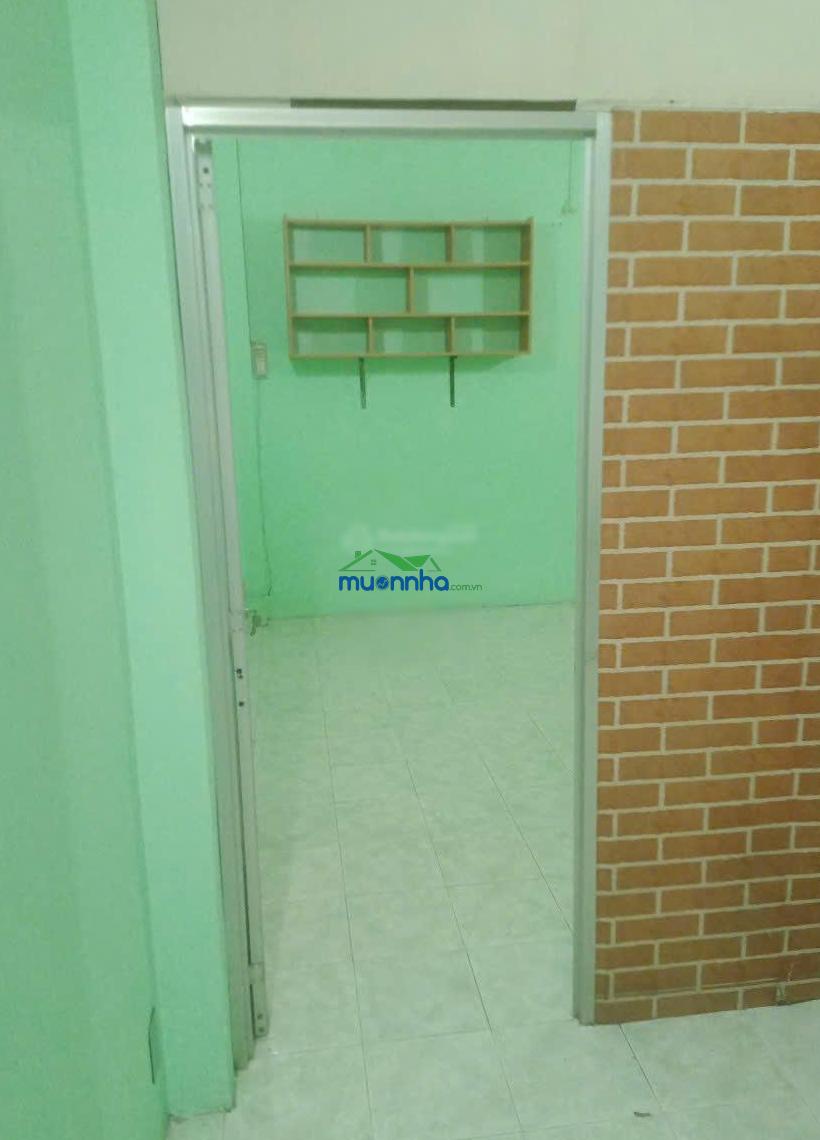 Chủ cần bán gấp nhà 4,1m x 23m xd 1 lầu hẻm thẳng 1 sẹc sát bên nhà thờ thuận phát q7 - 2
