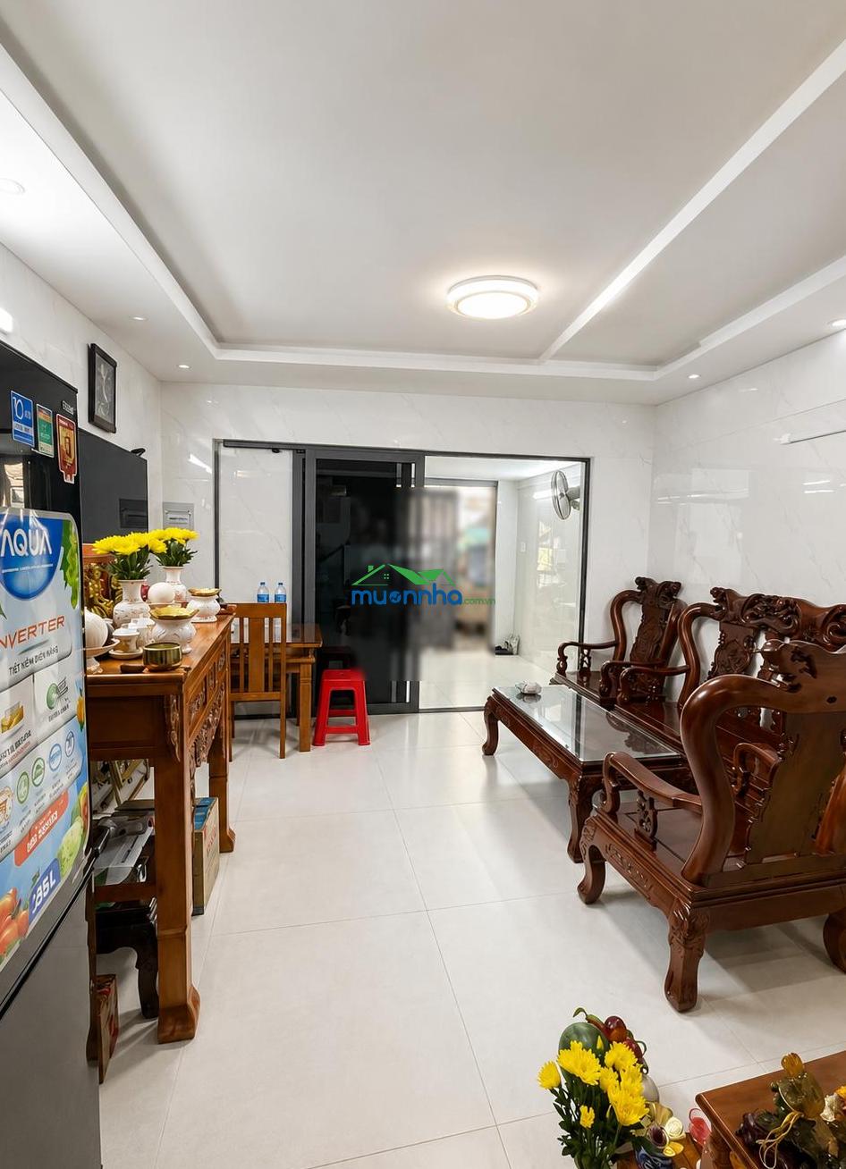 Bán nhà lâm văn bền 3 phòng ngủ, đường ô tô kề bên, gần trường học, siêu thị lotte, giá 6.2 tỷ