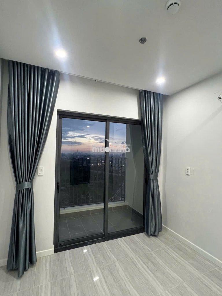 Chính chủ thanh lý căn hộ view hồ đá  gần làng đại học quốc gia