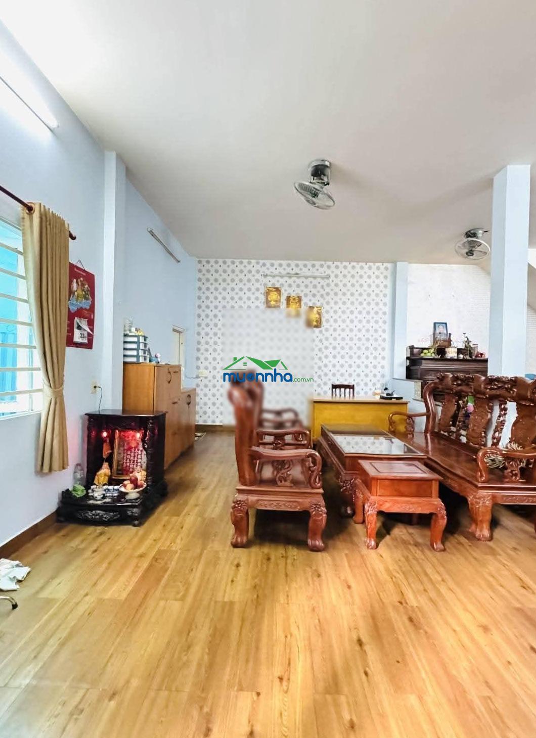 Đh văn lang, 109m2, ngang 10m, vuông đẹp, biệt thự + sân vườn - 8 tỷ 4 - 4