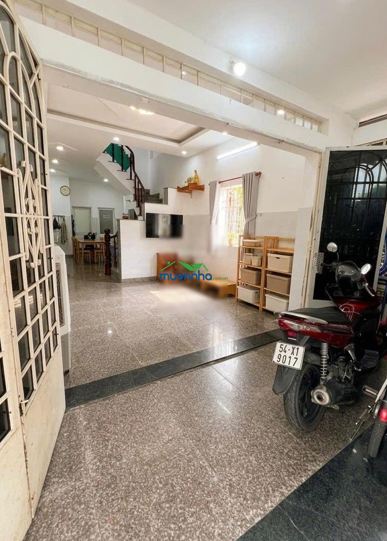 Hiếm lô góc 2 mặt tiền kinh doanh đỉnh chỉ 3.5 tỷ