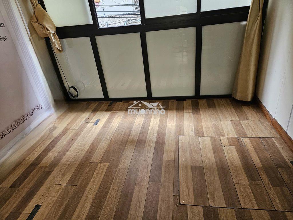 Cho thuê nhà 2 tầng gần trường, chợ, phố ngõ to - 4