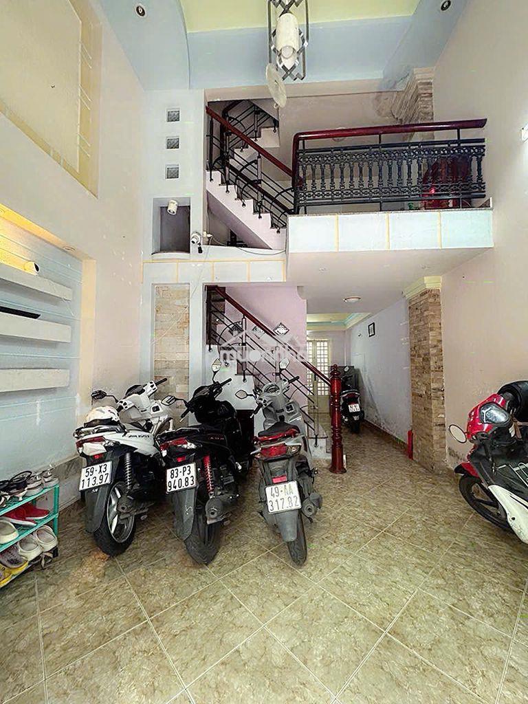 Bán nhà hẻm 1 xẹt đường nguyễn đình chính p11 pn 3,85x9,7m 5tầng 6pn - 2