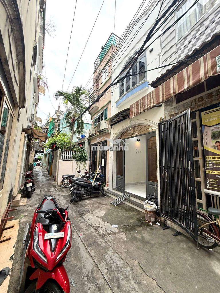 Nhà nhỏ trần hưng đạo khu dân cư hiện hữu đang chờ sổ