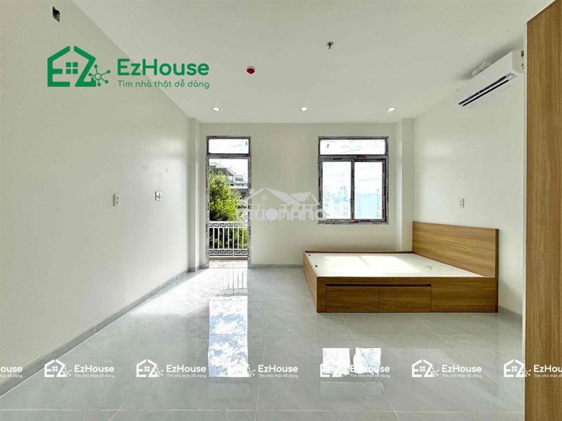 Studio mới xây ban công full nội thất