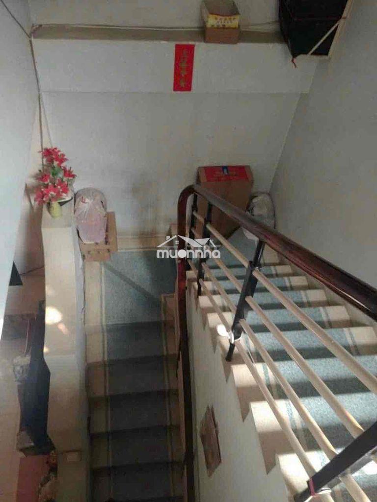 Cho thuê nhà hẻm 224/ phạm văn chí giá 11tr/tháng