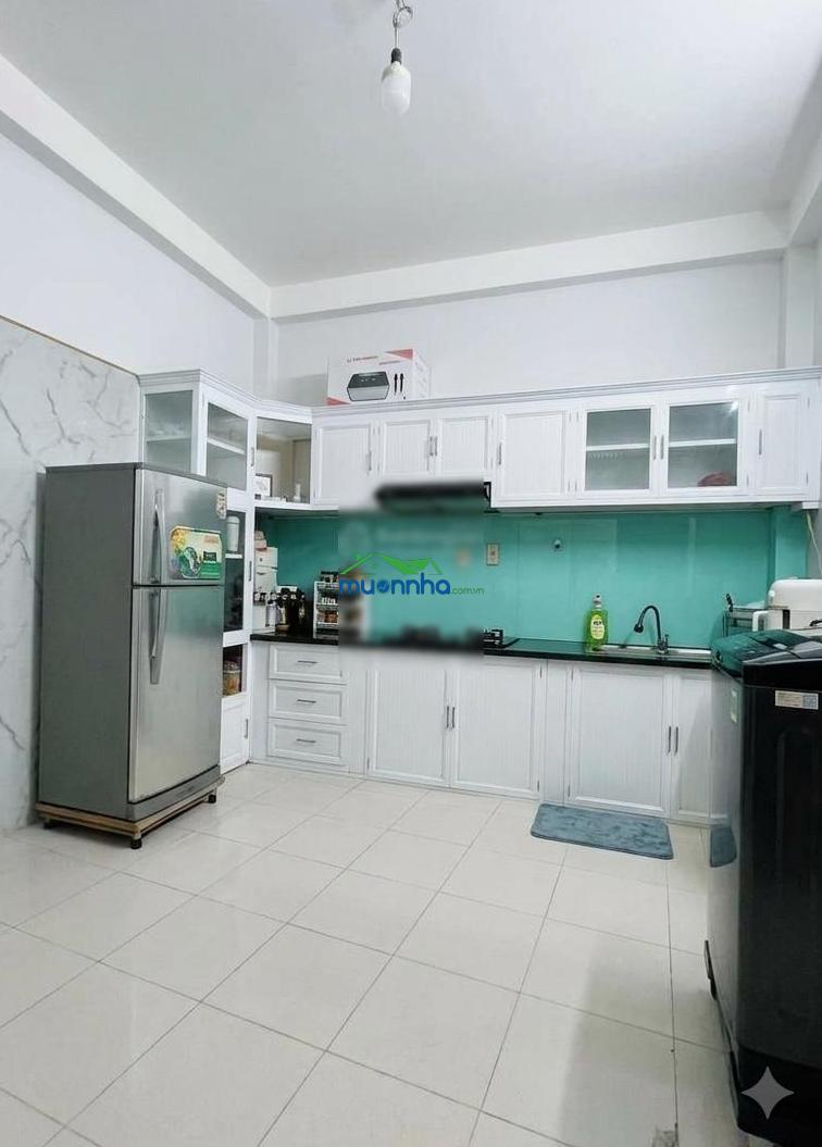 Lạc long quân gần ngã tư bảy hiền 75m2, sát hẻm ô tô 4,2x15, 4 tầng btct, 5pn, nhỉnh 8 tỷ.