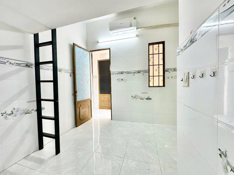 Cho thuê phòng trọ khu vực giáp tân phú - duplex siêu rẻ sẵn máy lạnh - 0926051663 - 2