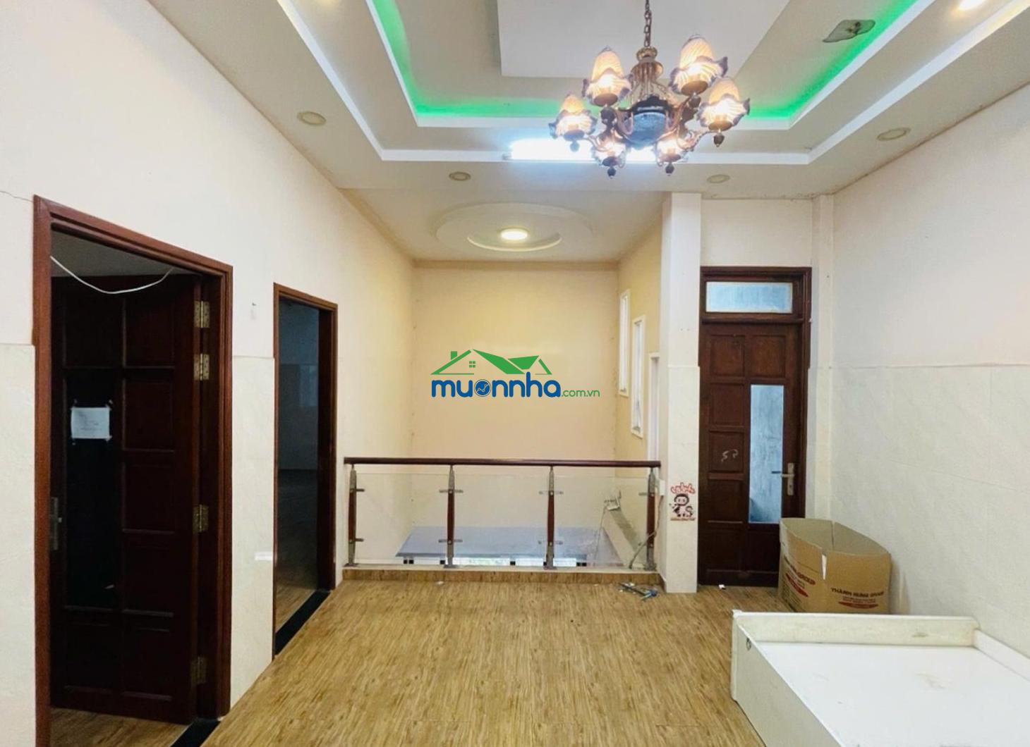 Nhà ngay ngã tư siêu hiếm, đối diện ubnd phường, dt 4,6x21m, 2 tầng giá 7,2 tỷ - 3