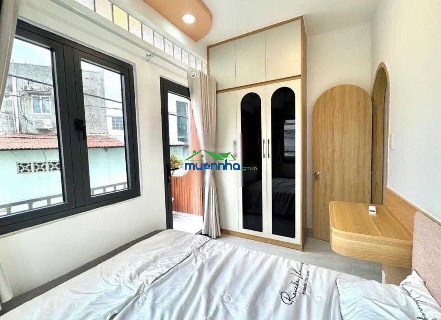 Nhỉnh 5 tỷ - hxh - có nhà gần 50m2 trung tâm bình thạnh